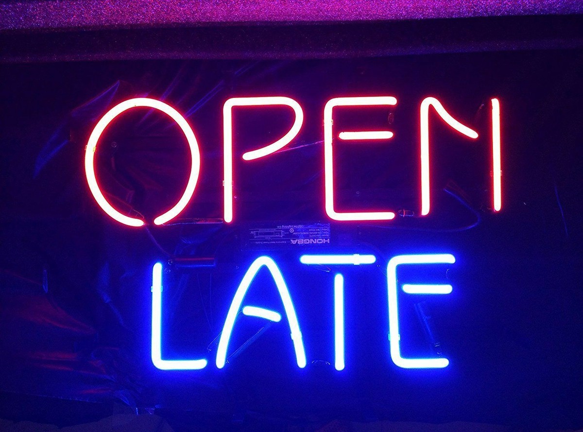 Open Holidays & Late Hours
